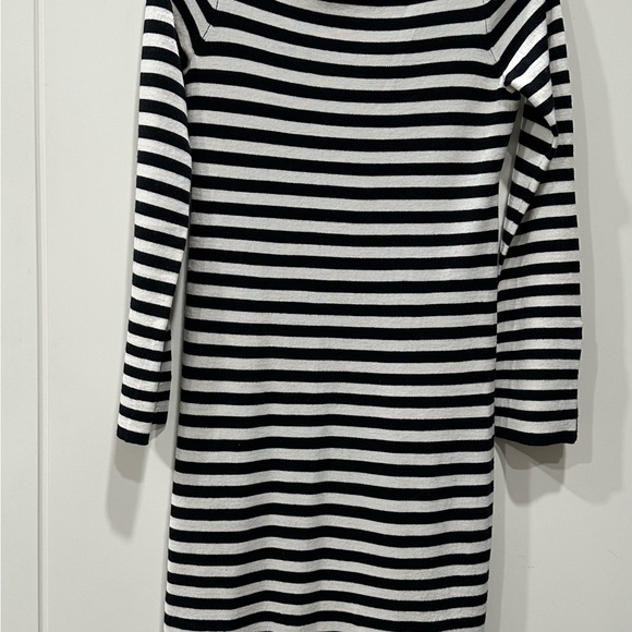 Ann Taylor Stretch Knit Midi Dress XS
Wool Blend Black White Stripe - Picture 3 of 10